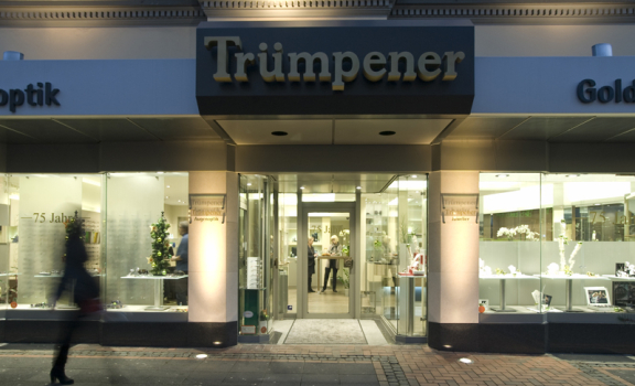 5-truempener-fassade.jpg
