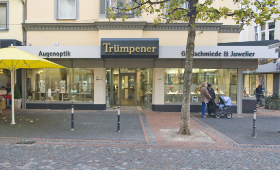 1-truempener-fassade.jpg